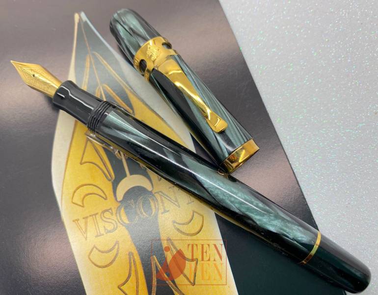 VISCONTI RAGTIME - Blue striated celluloid | Tenpen - By Letizia